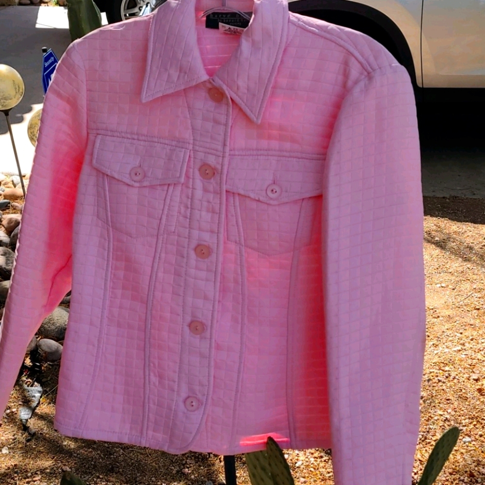 HARVE BENARD BLAZER SIZE 4 PETITE PINK